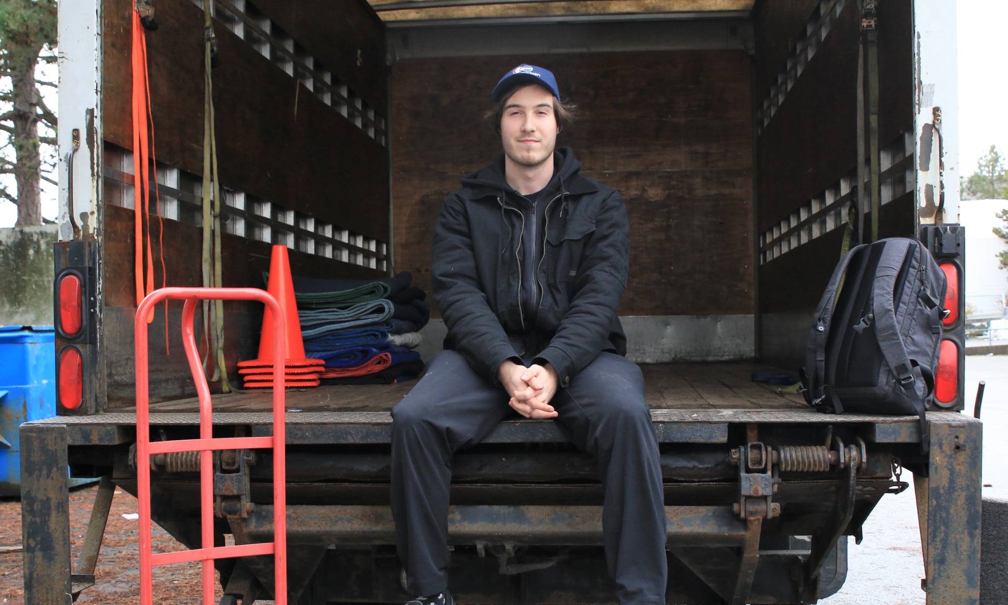 mover in back of truck